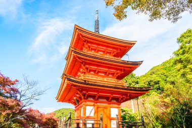 Sonbahar sezonu Kiyomizu-dera Tapınağı