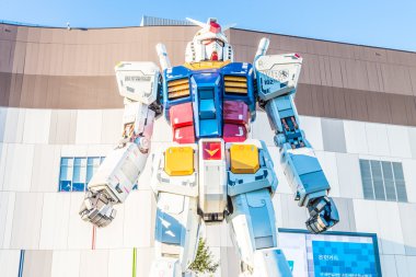 Gundam heykeli modeli