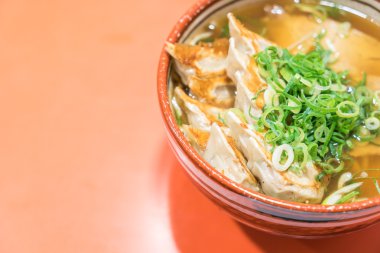 Ramen noodles kase