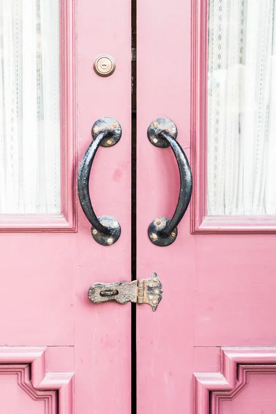 Anciennes poignées de porte — Photo