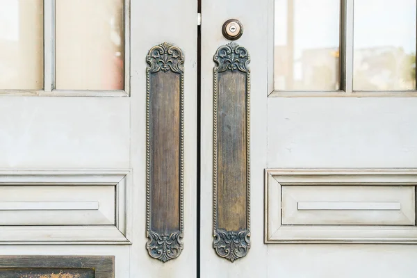 Staré dveřní kliky — Stock fotografie