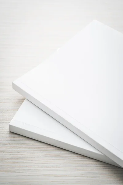 Blank white mock up books — Stock Photo, Image