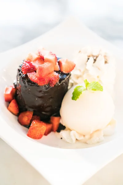 Choklad lava dessert — Stockfoto