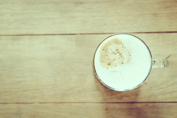 Kaffeetasse im Café — Stockfoto