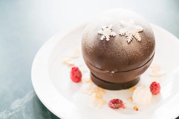 チョコレートのクリスマス ボール — ストック写真