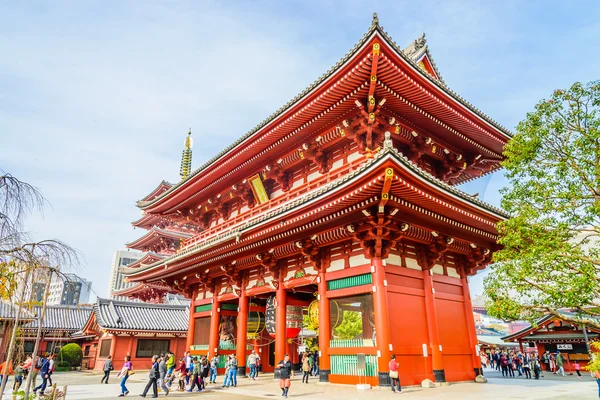 Belle architecture dans le temple Sensoji — Photo