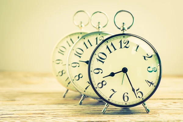 Relógios de alarme clássicos — Fotografia de Stock