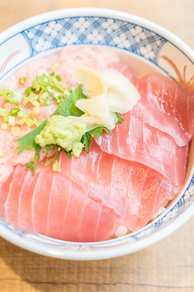 Carne de atún de pescado crudo — Foto de Stock