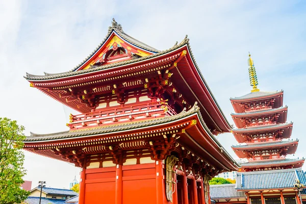 Bella architettura nel tempio di Sensoji — Foto Stock