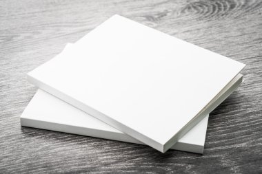 Boş beyaz defterlerini sahte