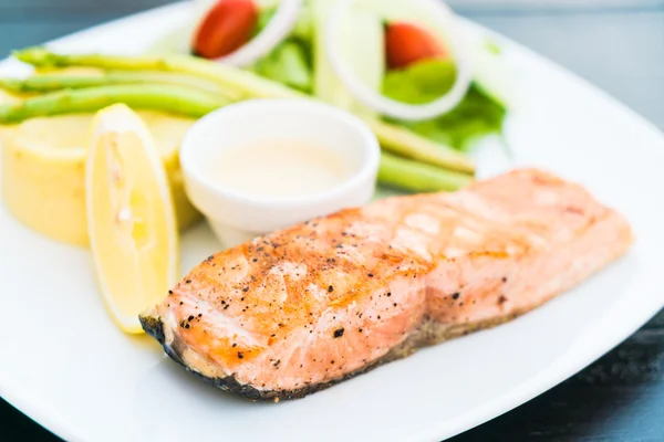 Filé de carne de salmão — Fotografia de Stock