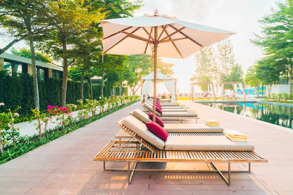Hotel zwembad resort — Stockfoto