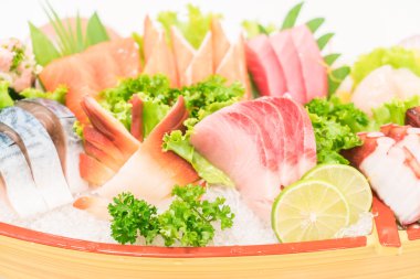 Ham taze Sashimi