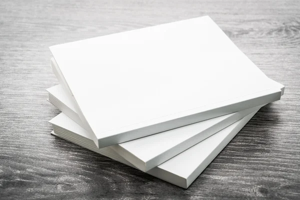 Blank white mock up books — Stock Photo, Image