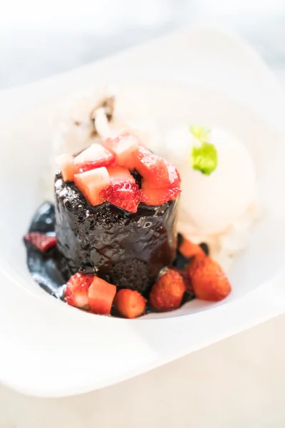 Choklad lava dessert — Stockfoto