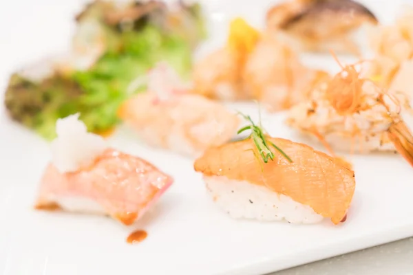 Sushi fresco delicioso — Foto de Stock