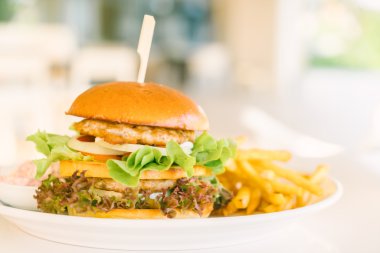 taze lezzetli hamburger