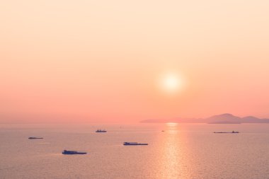 gün batımında Denizi üzerinde alacakaranlık kez