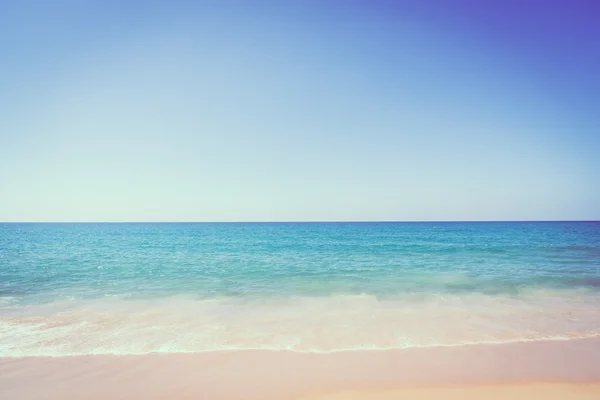 Hermosa playa y mar — Foto de Stock