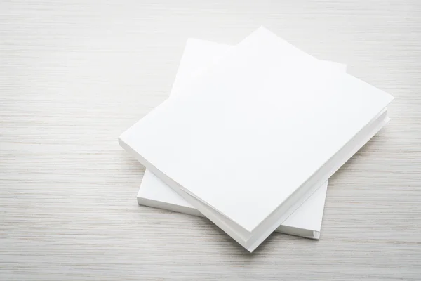 Prázdné bílé makety knihy — Stock fotografie