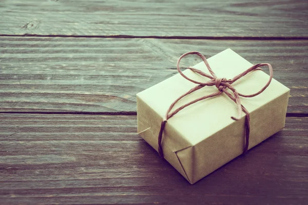 Brown gift box — Stock Photo, Image