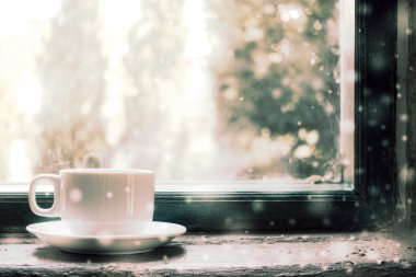 beyaz kahve fincanı