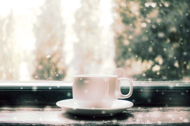 beyaz kahve fincanı