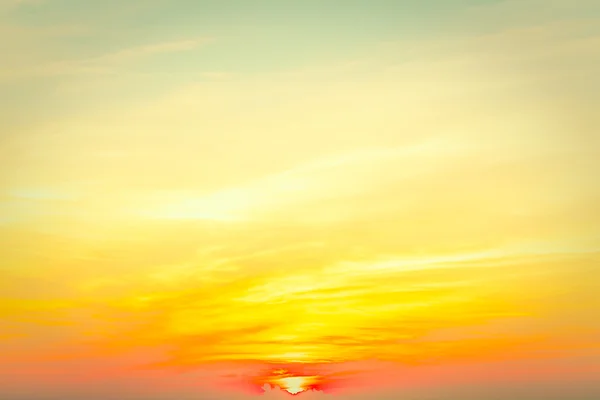 Beautiful sunset on sea — Stock Photo, Image