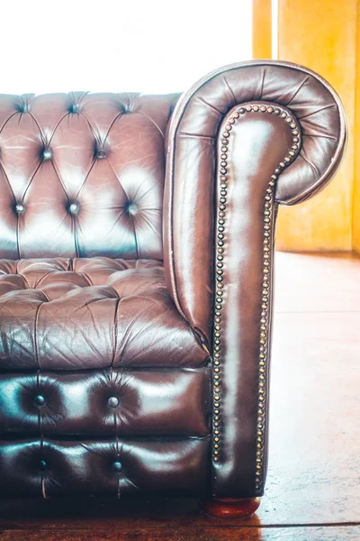 Oturma odasında kanepe dekorasyon