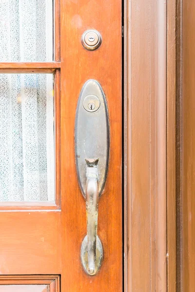 Punho da porta velha — Fotografia de Stock