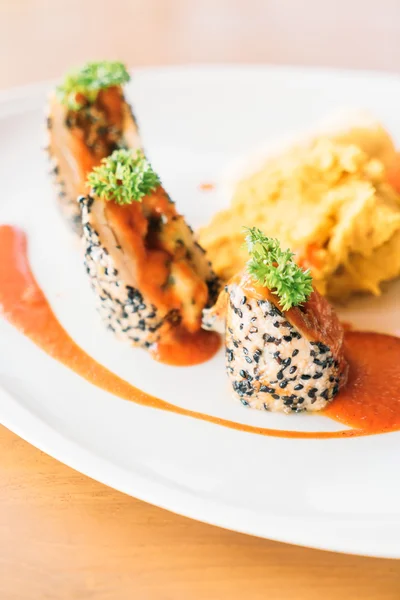 Chicken roll steak — Stock Photo, Image