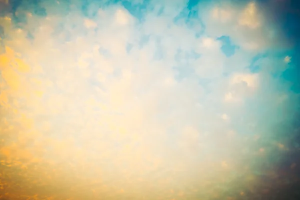 Vintage chmury na niebie — Zdjęcie stockowe