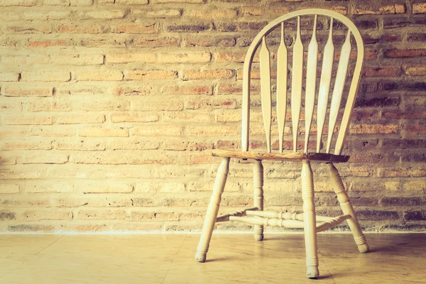 Vintage houten stoel — Stockfoto