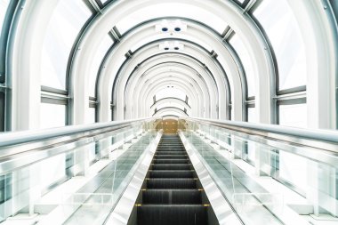 Bahçe Gözlemevi yüzen, yürüyen merdiven