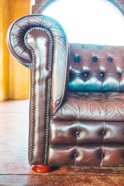 Oturma odasında kanepe dekorasyon