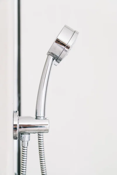 Banyo musluk su — Stok fotoğraf