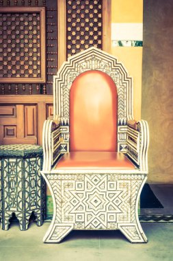 Fas tarzı ile lüks sandalye