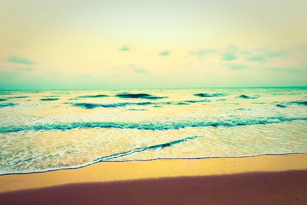 美丽的大海和海滩 — 图库照片