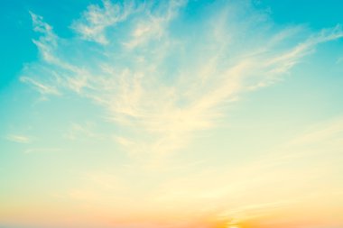 gün batımında Denizi üzerinde alacakaranlık kez