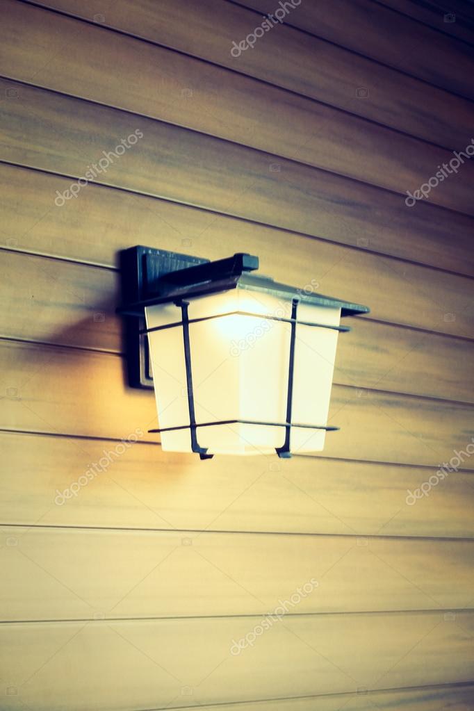 Lampe im Wohnzimmer — Stockfoto © mrsiraphol #97606296