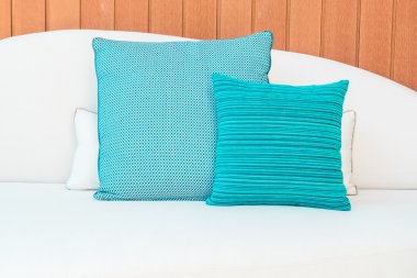 Kanepe dekorasyon yastık