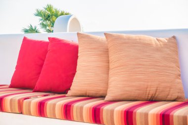 Kanepe dekorasyon yastık