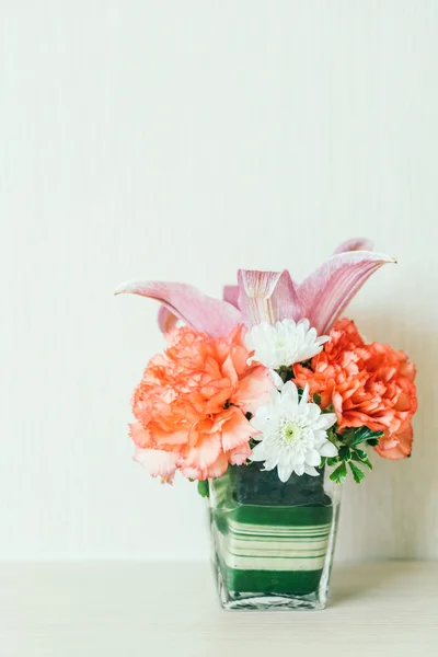 Beautiful Vase flower living room — Stock Photo, Image