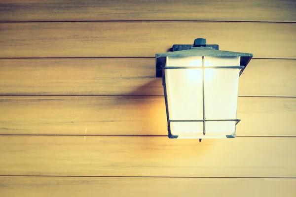 Luz lâmpada na sala de estar — Fotografia de Stock