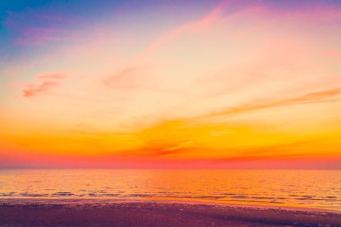 gün batımında Denizi üzerinde alacakaranlık kez