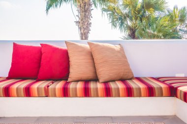 Kanepe dekorasyon yastık