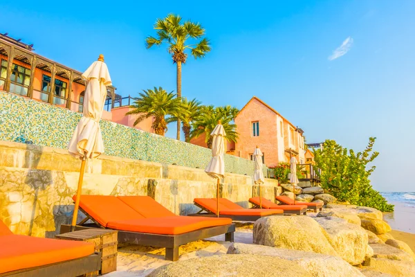 Güzel tropikal deniz ve plaj