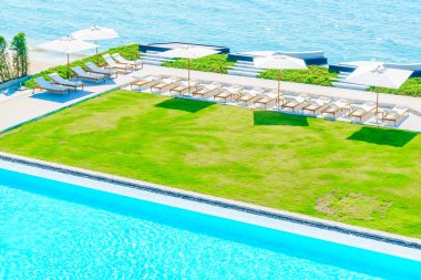 otel havuzu resort