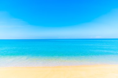 Güzel sahil ve deniz