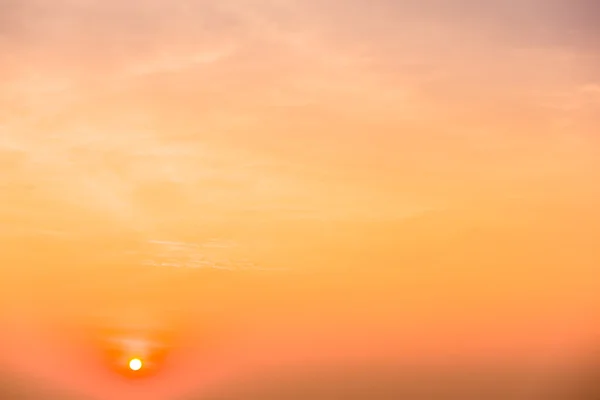 Bel tramonto sul cielo — Foto Stock